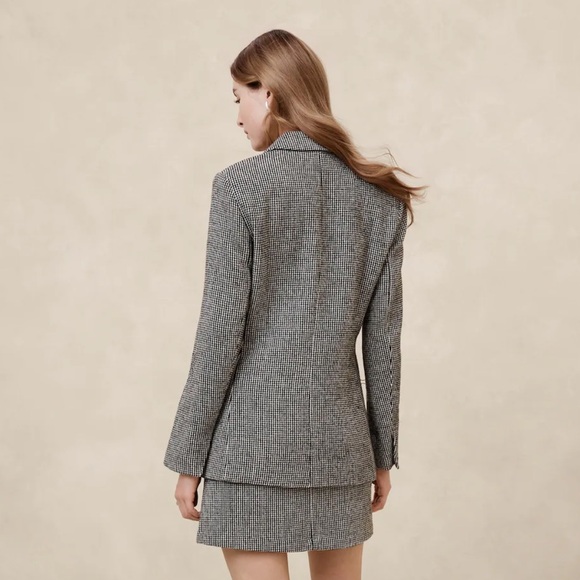 Banana Republic Factory Gray Blazer - Picture 4 of 5